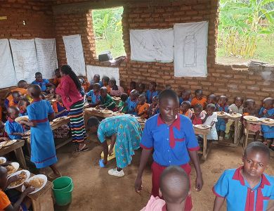 classroom lunchtime